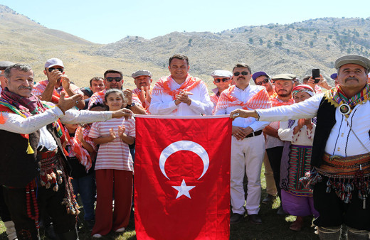 Antalya Kaş'ta yörük şenliği coşkuyla kutlanıyor!