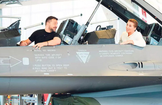 Zelenskiy istediğini geç de olsa alıyor Danimarka'ya gidip teşekkür etti