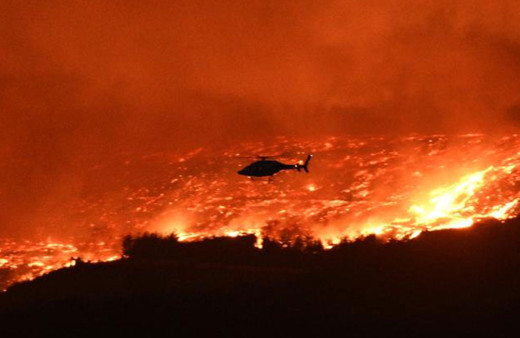 Çanakkale'deki orman yangınında 4 kişi dumandan etkilendi