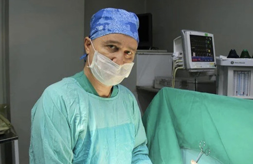 Otelde silahlı saldırıya uğrayan doktor öldü