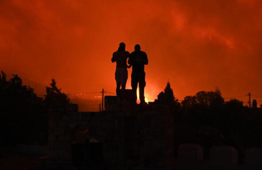 Yunanistan'da Türk köylerine sıçrayan yangın kontrol altında