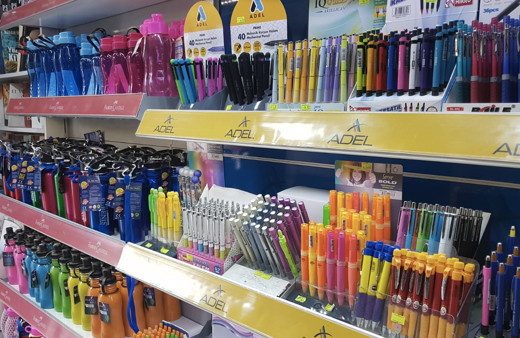 Veliler kara kara düşünüyor! Kırtasiye malzemelerine rekor zam geldi