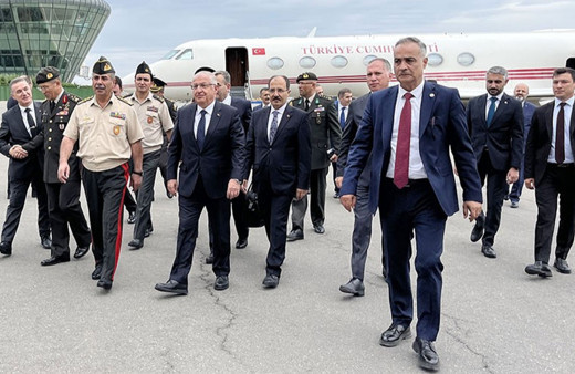 Milli Savunma Bakanı Yaşar Güler, Azerbaycan’da