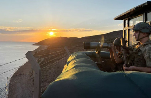 Yunanistan’a kaçmaya çalışan 16 kişi yakalandı!