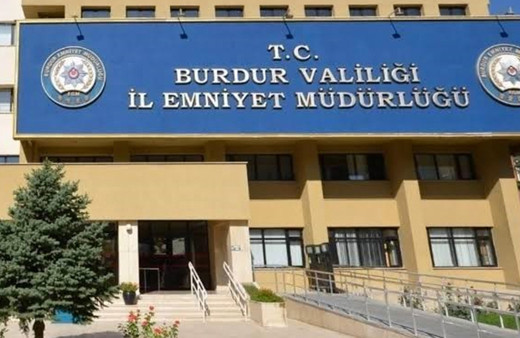 Genç kız konuşmaları kayda aldı ihbar etti gözaltına alındı