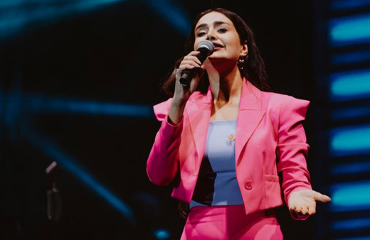 Elif Buse Doğan Erzurumluları coşturdu!