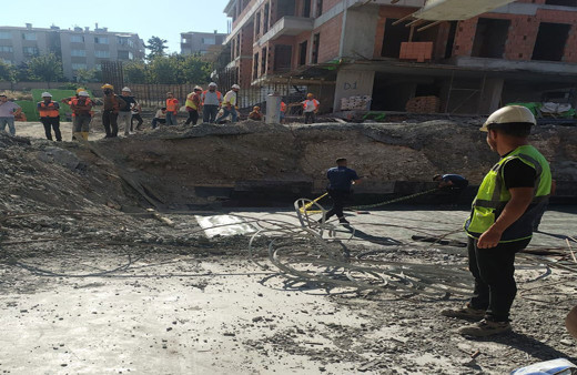 Güngören'de kafasına vinçten malzeme düşen 17 yaşındaki inşaat işçisi feci şekilde can verdi!