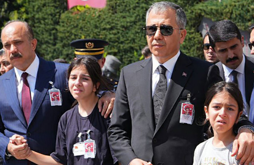 İçişleri Bakanı Ali Yerlikaya son dakika duyurdu! Şehit Hakan Telli'nin kanı yerde kalmadı