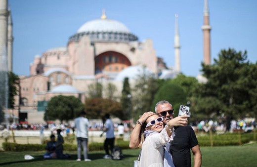 İstanbul temmuzda gelen turist sayısında son 10 yılın rekorunu kırdı!