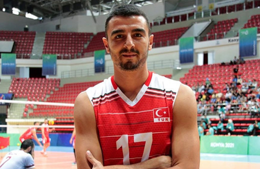 Halkbank Erkek Voleybol Takımı, İzzet Ünver'i transfer etti!
