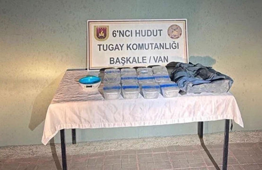 Van sınırında 8 kilo uyuşturucu ele geçirildi!