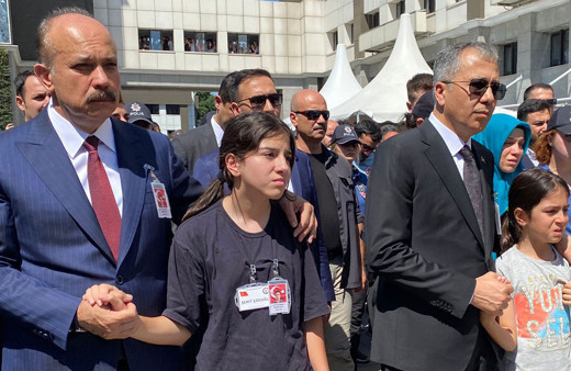 İstanbul'da polis şehit eden uyuşturucu çetesinin 37 üyesi tutuklandı