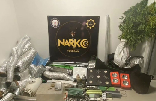 Tekirdağ'da uyuşturucu operasyonu düzenlenen ev uyuşturucu fabrikası çıktı1
