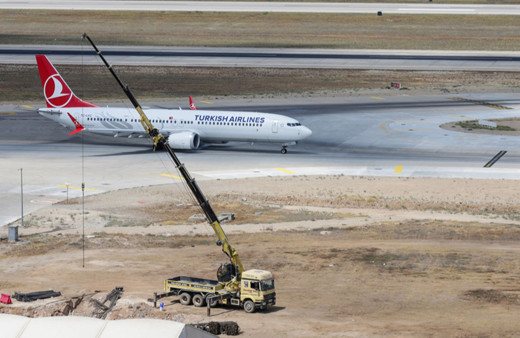 Antalya Havalimanı hem rekor kırıyor hem yenileniyor!