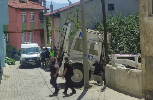 'Babam bahçeye bomba gömmüş!' Kastamonu'da polisi harekete geçiren ihbar kazı başlatıldı