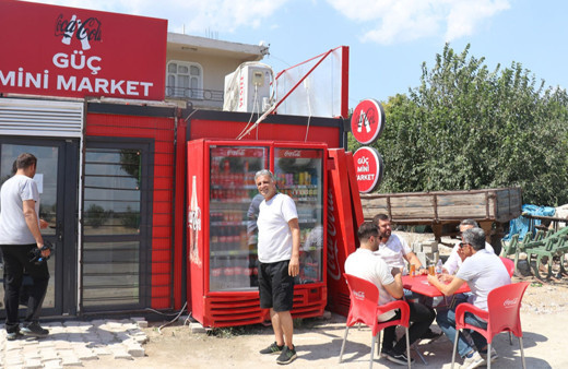 Coca-Cola'dan depremzede esnafa iş yeri desteği!