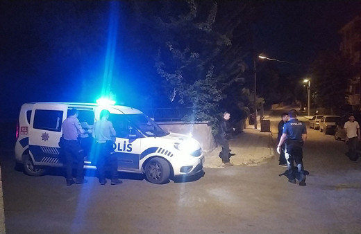 Husumetli olduğu 17 yaşındaki çocuğa pompalı tüfekle kurşun yağdırdı!