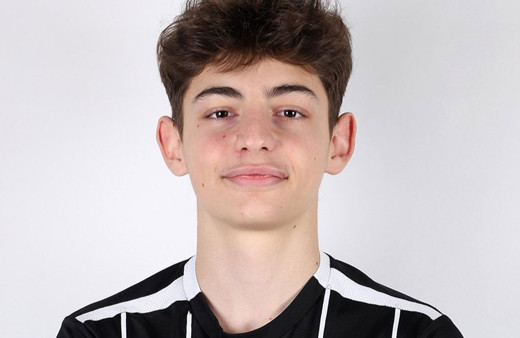 Manisa FK futbolcusu Efe Eriş Galatasaray'a transfer oldu!