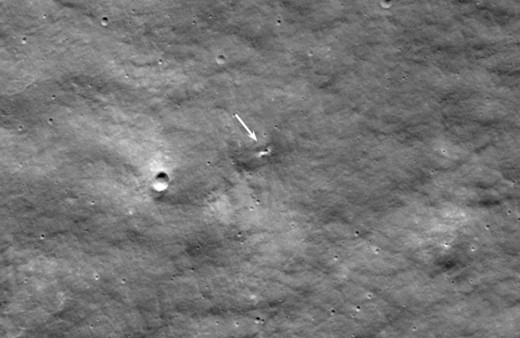 Rusya'nın aracı Ay'da 10 metrelik krater oluşturdu!
