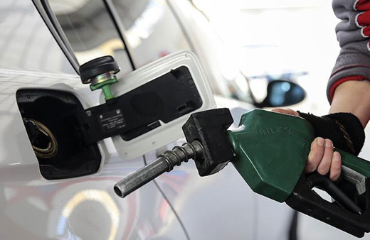 Benzine indirim geldi! Litresi ne kadar oldu 1 Eylül 2023 akaryakıt fiyatları
