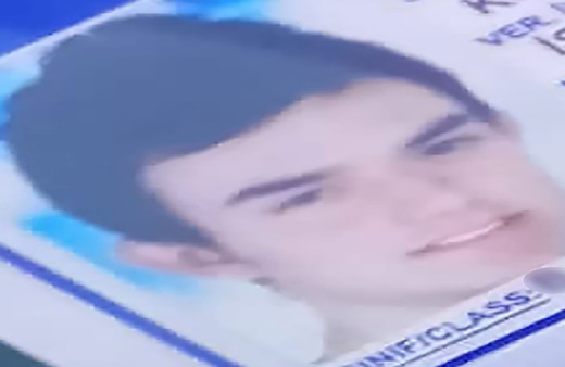 Beylikdüzü'nde silahlı saldırı! Trafikteki araca 11 el ateş ettiler