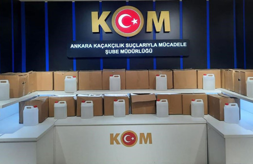 Ankara'da polis ekiplerinden kaçakçılık operasyonu! 258 bin liralık kaçak sigara, tütün ve etil alkol ele geçirildi