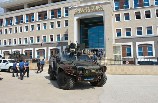 Komşusunu tehdit ettiği el bombaları gerçek çıktı! Şanlıurfa'da bir kadının evinden 2 el bombası çıktı