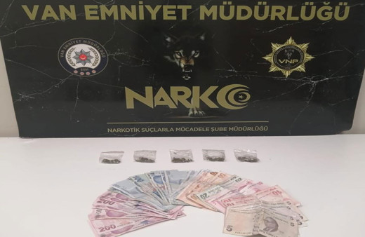 Van'da polis ekipleri torbacılara geçit vermedi! 21 şüpheli yakalandı