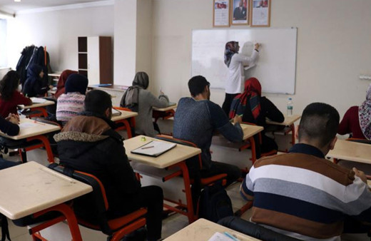 Türkiye'de yetişkinlerin eğitime katılım oranı yerinde sayıyor!