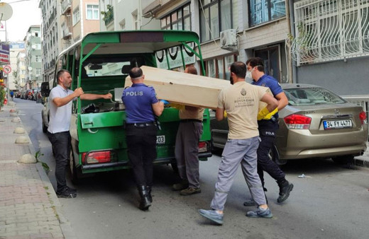 İstanbul'da yalnız yaşayan emekli albay evinde ölü bulundu!
