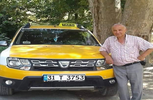 Hatay'da karşıdan karşıya geçerken tırın çarptığı adam can verdi