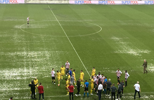 Samsunspor - İstanbulspor maçına yağmur engeli