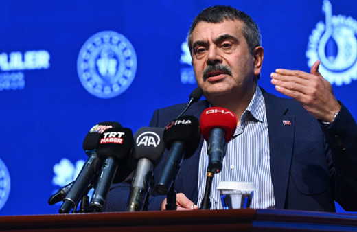 İmam Hatipleri bütün insanlığın hizmetine sunmanın vakti geldi!