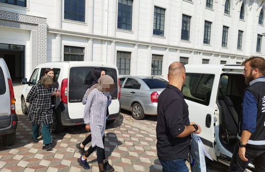 Hırsızlardan büyük vurgun! Evden 180 bin TL'lik ziynet eşya çaldılar