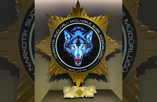 Malatya'da yolcu otobüsü arandı, valizde 3 kilo 600 gram uyuşturucu bulundu!