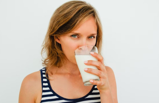 Kutu süt tüketiminde 2 güne dikkat! Zehirlenebilirsiniz!