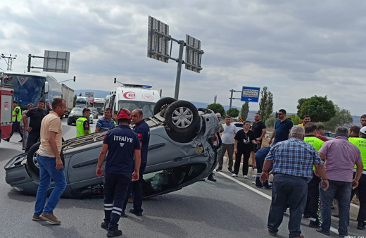 Amasya'da acı kaza! otomobil ve hafif ticari araç birbirine girdi: 1 çocuk öldü, 8 kişi yaralandı