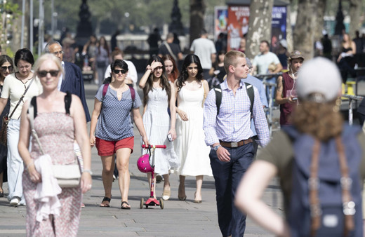 İngiltere'de yılın sıcaklık rekorunun bu hafta kırılacağı tahmin ediliyor