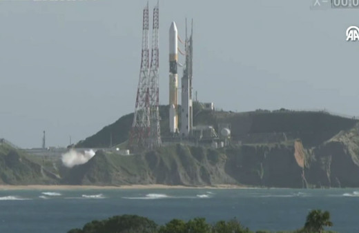 Japonya da Ay'a inecek! İniş aracını taşıyan roket fırlatıldı!