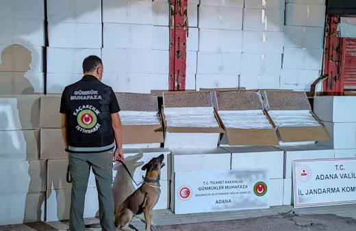 Ankara ve Adana'da 7 milyon 252 bin 500 kaçak makarona el konuldu!