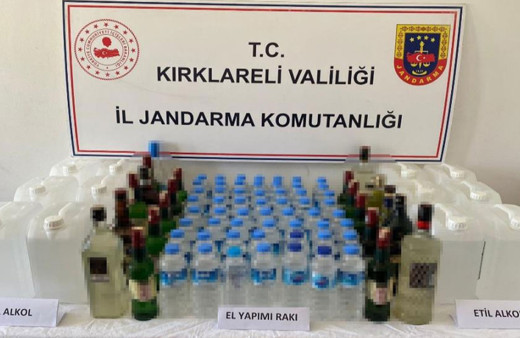 Kırklareli’nde 140 litre kaçak içki ele geçirildi!