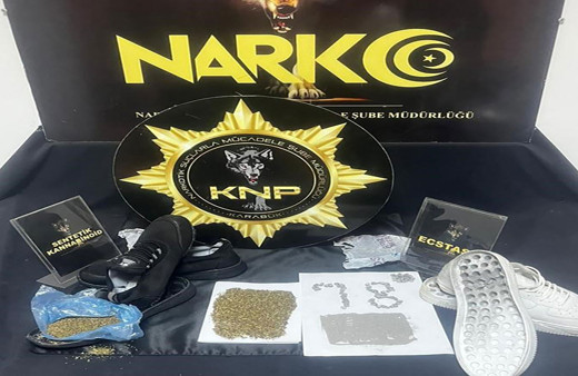 Uyuşturucu tacirlerinden ağızları açık bırakan yöntem! Ayakkabısına özel düzenek yaptırdı