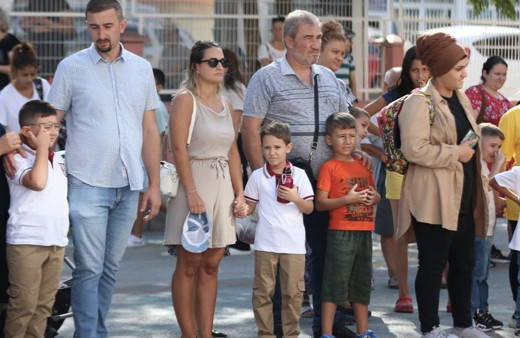 Okullara gelen veli ve ziyaretçiler artık kayıt altında olacak