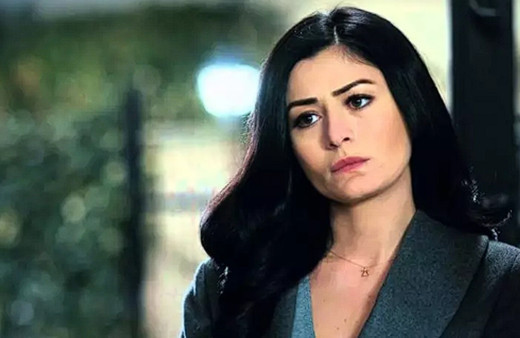 EDHO'nun Meryem'iydi oyuncu Deniz Çakır evlendi! Düğünden dikkat çeken kareler