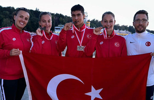 Milli kanocular, Polonya'da dört madalya kazandı!