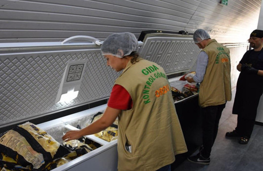 Bakan Yumaklı, 81 ilde yaklaşık 3 hafta süren gıda denetimlerinin sonuçlarını açıkladı