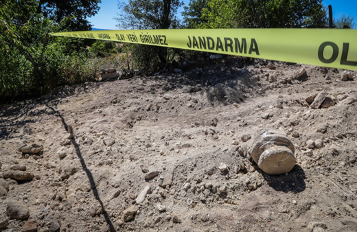 Kütahya’da jandarma, kaçak kazı yapan 11 kişiyi yakaladı