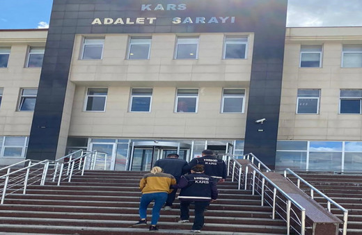 Kars'ta narkotik ekipleri zehir tacirlerine göz açtırılmadı!