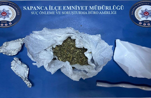 Sakarya'da polis ekipelrinden uyuşturucu operasyonu! 18 zanlı gözaltına alındı