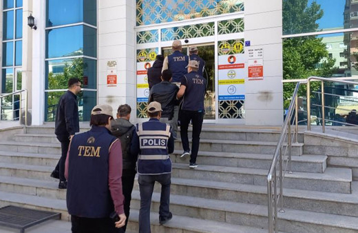 Kırşehir'de DEAŞ operasyonu: 4 kişi gözaltında!